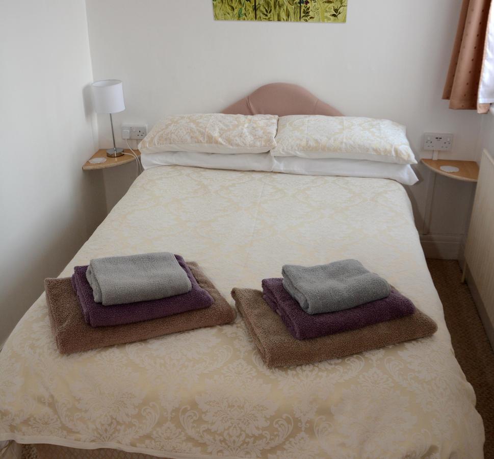 The Cove Guest House 拉尔 外观 照片