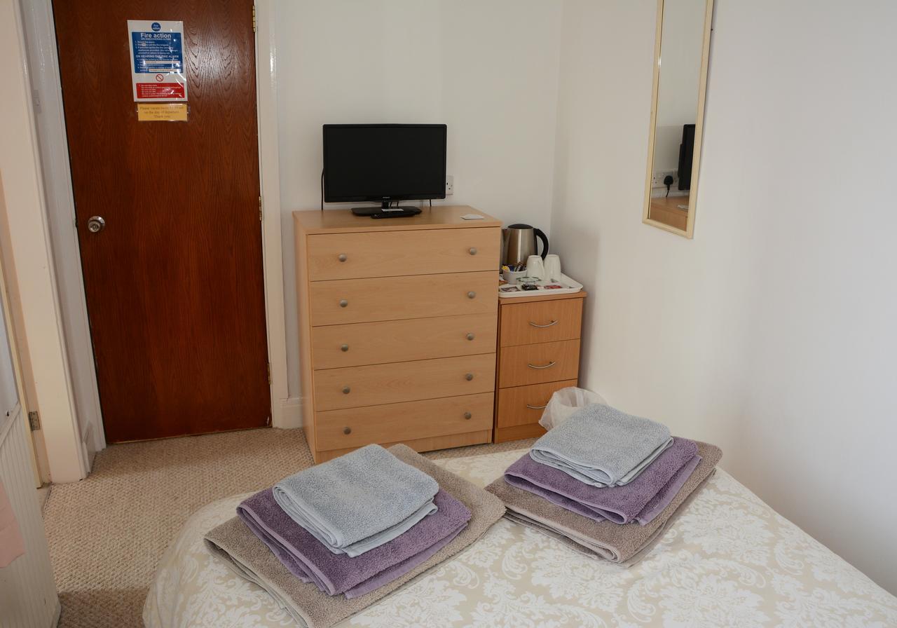 The Cove Guest House 拉尔 外观 照片