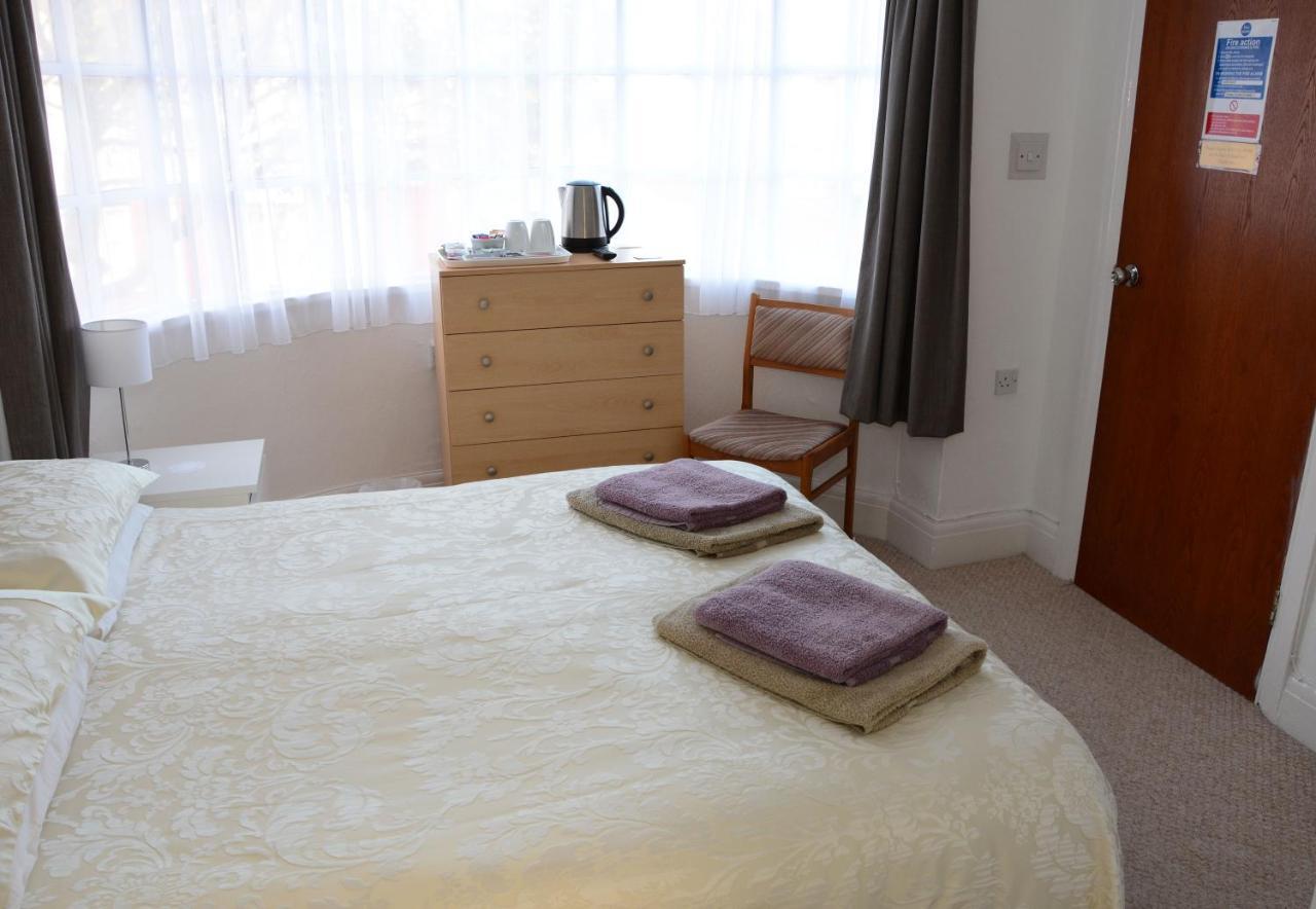 The Cove Guest House 拉尔 外观 照片